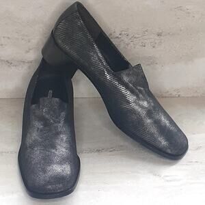 Donald J. Pliner Loafer Black and Silver Shoe Size 10 Handmade in Spain